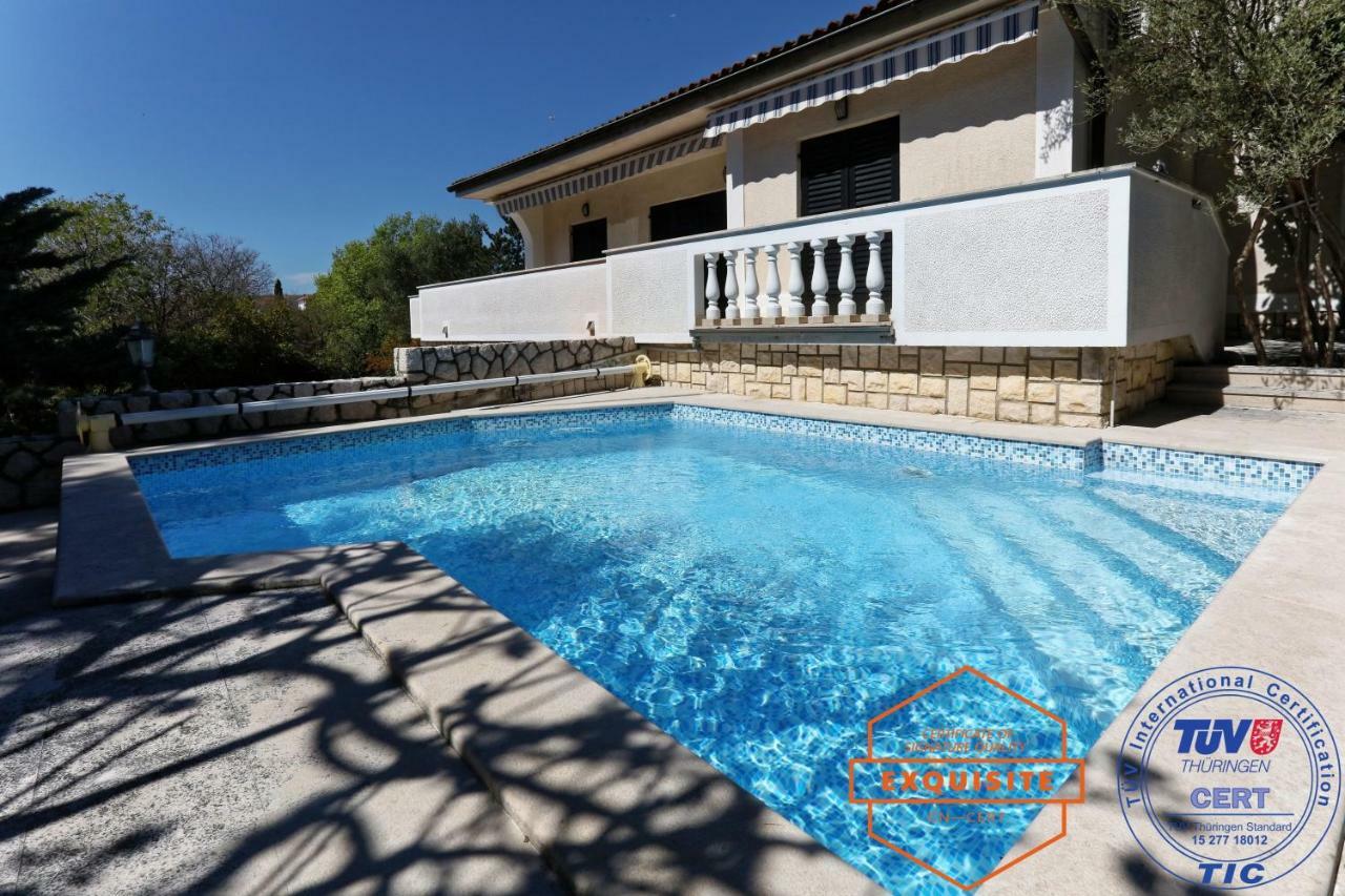 Villa Kovach Крк Екстер'єр фото